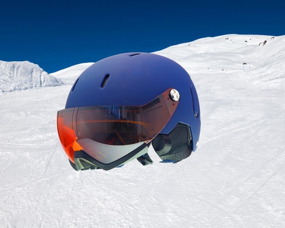 skihelm mit visier